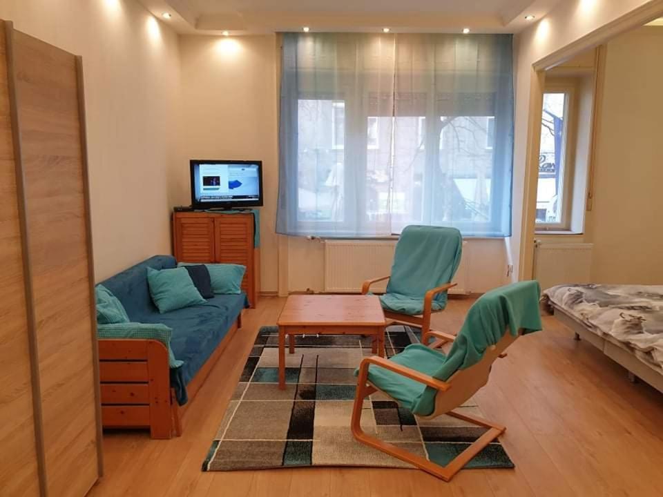 Lara Apartman Будапешт Экстерьер фото
